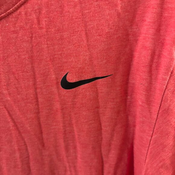 Nike Dri-Fit Coral Men's Short Sleeve T-Shirt ~ Large - Picture 2 of 5
